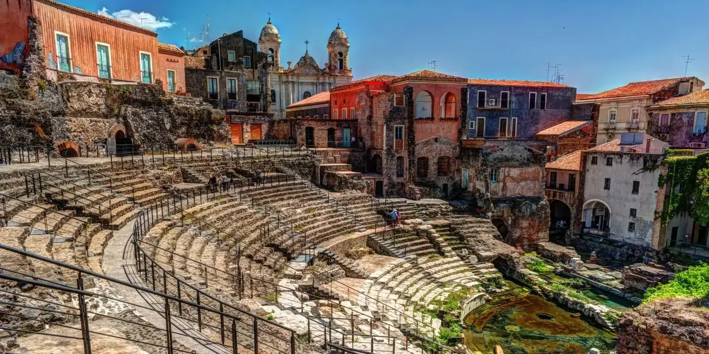 Walking- Food And Wine Tour In Catania-Amphitheater 
